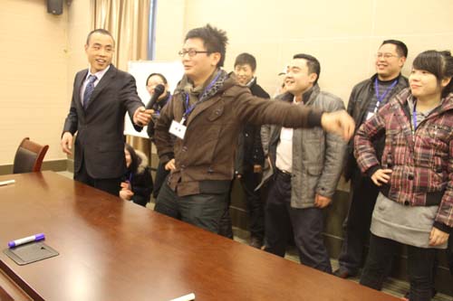 打造卓越團(tuán)隊(duì)，開(kāi)啟2011新的旅程-- 核舟重慶拓展培訓(xùn)報(bào)道